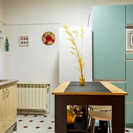 Vivienda Turistica La Escuela * El Barco de Ávila