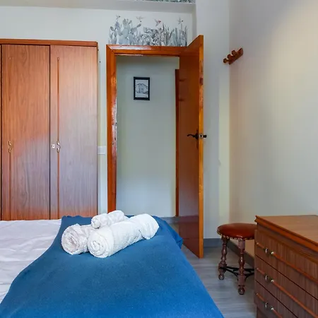 Vivienda Turistica La Escuela Appartement *